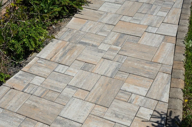 Kostka brukowa Symfonia wapień muszlowy gr. 6cm Bruk-Bet