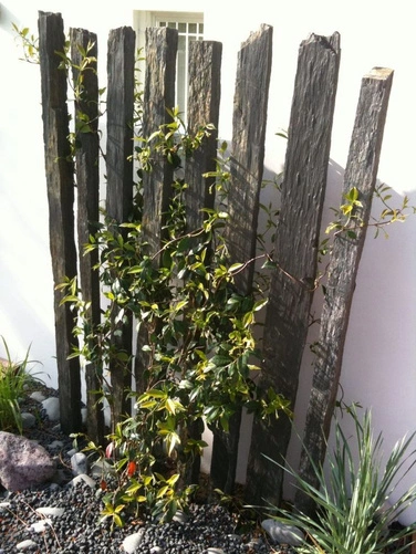 Palisada Black Nera jednostronnie cięta 100x5-10 cm