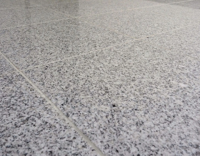 Płyty Tarasowe Granitowe Polerowane 60x60x1cm 0,36m² SZTUKI - Podłogi, Chodniki, Tarasy (NBC)