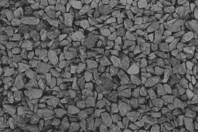 Grys Bazaltowy Grafit 2-5mm, 1000kg - Naturalny Kamień Ogrodowy, Dekoracyjny i Ozdobny na Ścieżki, Rabaty, Oczka Wodne i Tarasy
