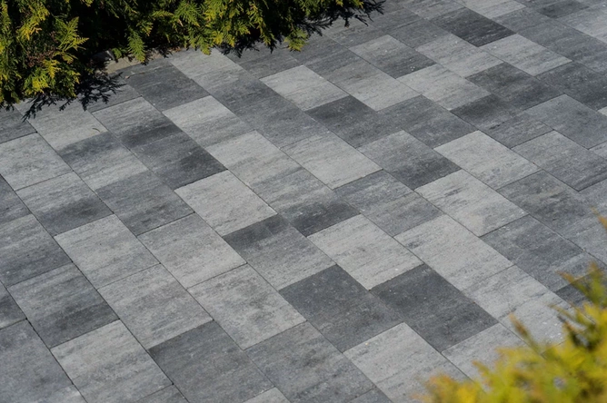 Kostka brukowa Urbanit Wapień Dewoński gr. 8cm Bruk-Bet