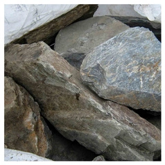 ŁUPEK SZAROGŁAZOWY ŚREDNI SKALNIAKOWY 1000kg - Kamień Ogrodowy na Skalniaki i Oczka Wodne